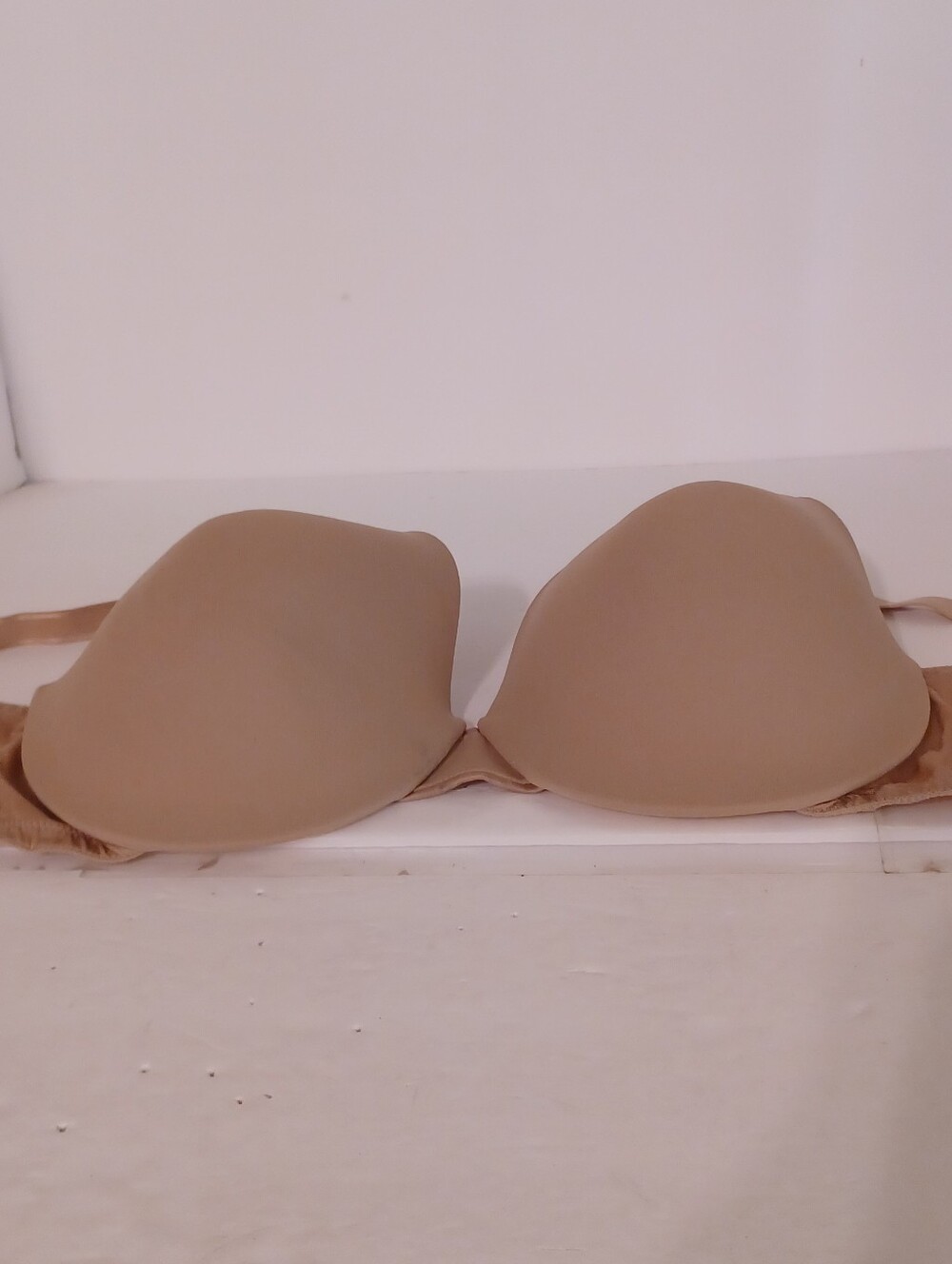 NWOT Tan Push-Up Bra 3 Hooks Underwire Size 40C